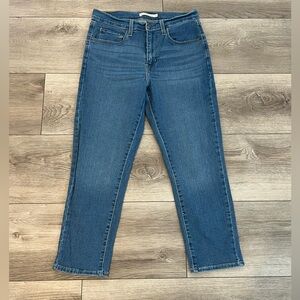 Levi’s 724 High-Rise Straight Crop Jeans
